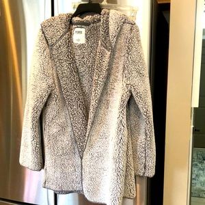GRAY FLEECE SWEATSHIRT